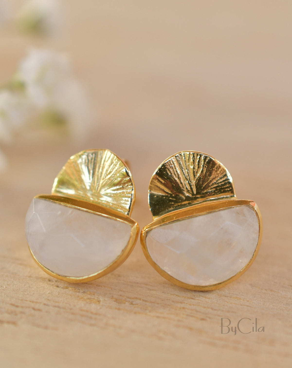 Moonstone Stud Earrings Gold Plated 18k or Sterling Silver 925 * Gemstone * Earrings * Rainbow Moonstone * Handmade * Boho * Modern * BJE158