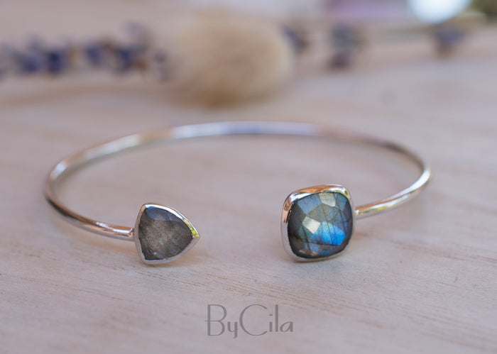 Labradorite Bangle Bracelet * Gold Plated 18k or Silver Plated * Gemstone * Gypsy * Hippie * Adjustable * Statement * Stacking * BJB001A