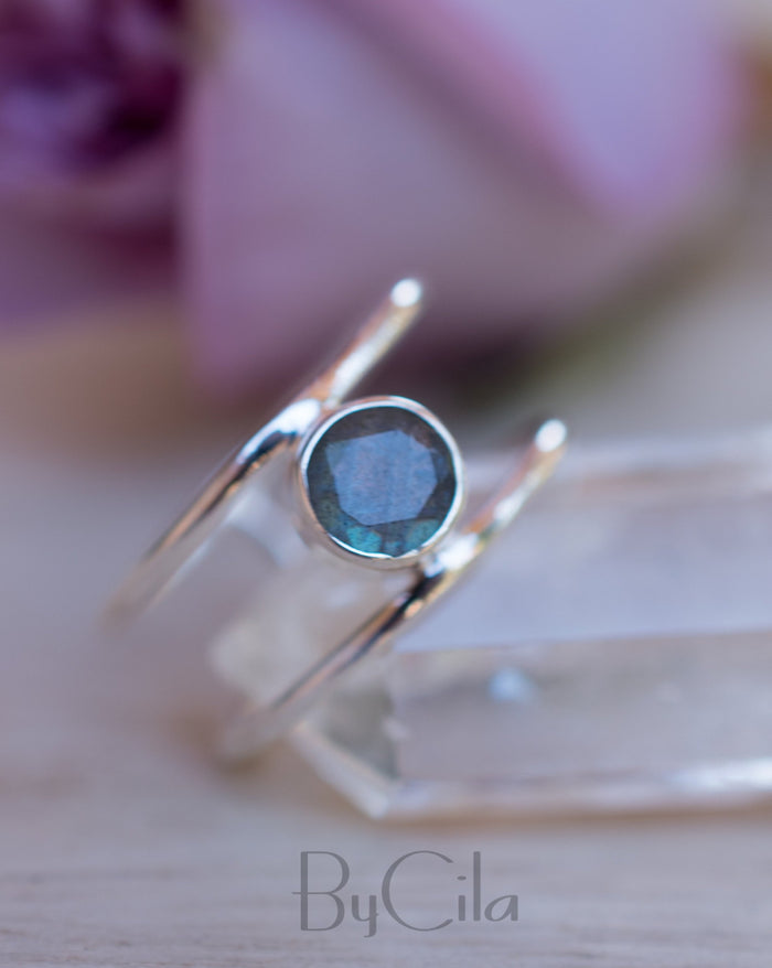 Labradorite Ring * Sterling Silver Ring * Statement Ring * Gemstone Ring * Labradorite * Bridal Ring * Wedding Ring * Organic Ring * BJR032
