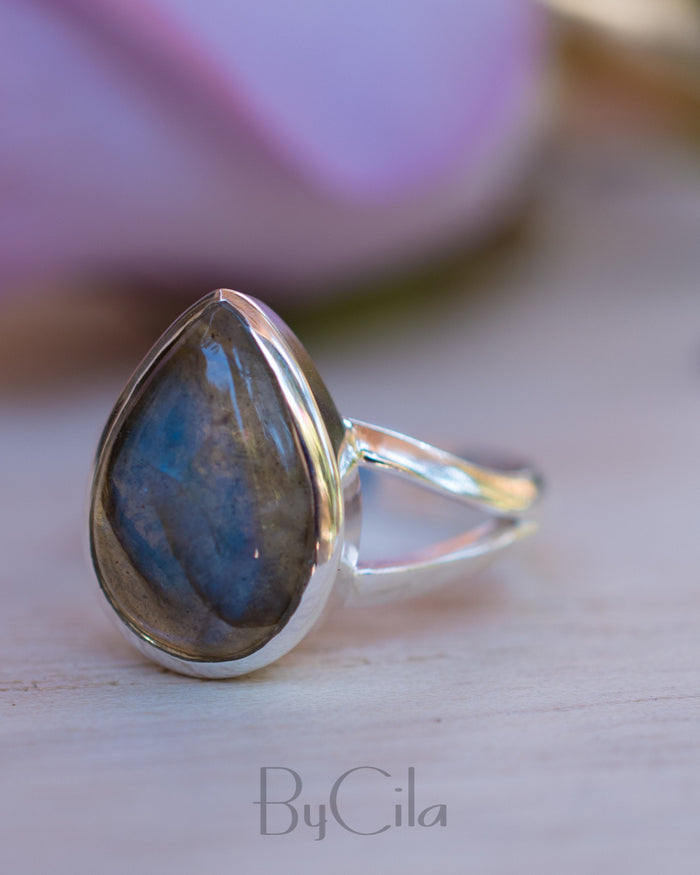 Tear Drop Labradorite Ring * Sterling Silver 925 * Handmade * Gemstone * Jewelry *Boho *Bohemian *Statement *Hippie * Gift for her BJR190