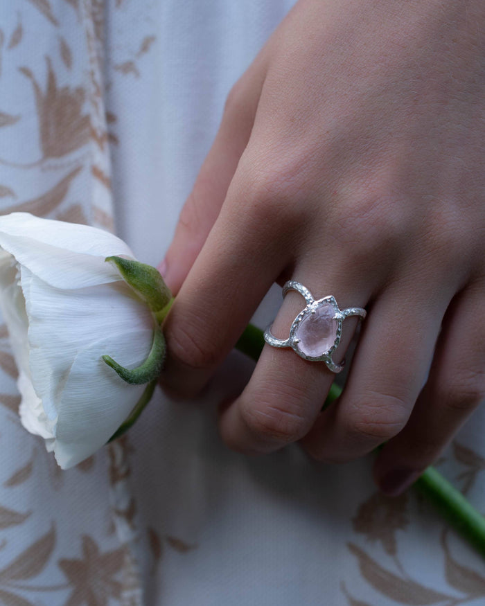 Rose Quartz Ring * Hammered Band * Sterling Silver Ring * Statement Ring * Gemstone Ring * Wedding Ring * Organic Ring * Natura BJR144