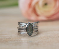 Labradorite Ring * Silver Plated Ring * Statement Ring *Gemstone Ring *Labradorite *Bridal Ring *Organic Ring *Natural BJR134