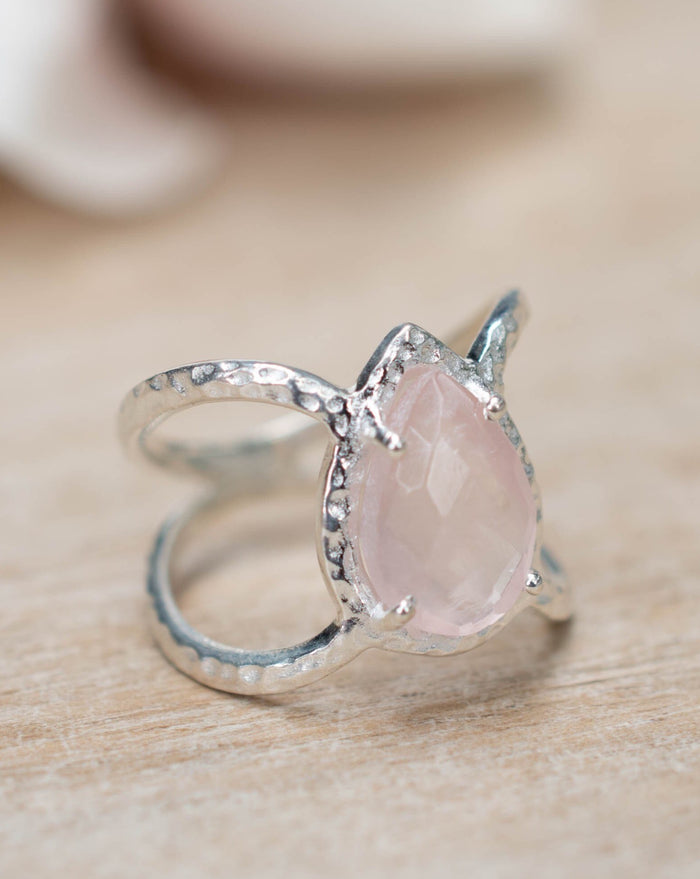 Rose Quartz Ring * Hammered Band * Sterling Silver Ring * Statement Ring * Gemstone Ring * Wedding Ring * Organic Ring * Natura BJR144