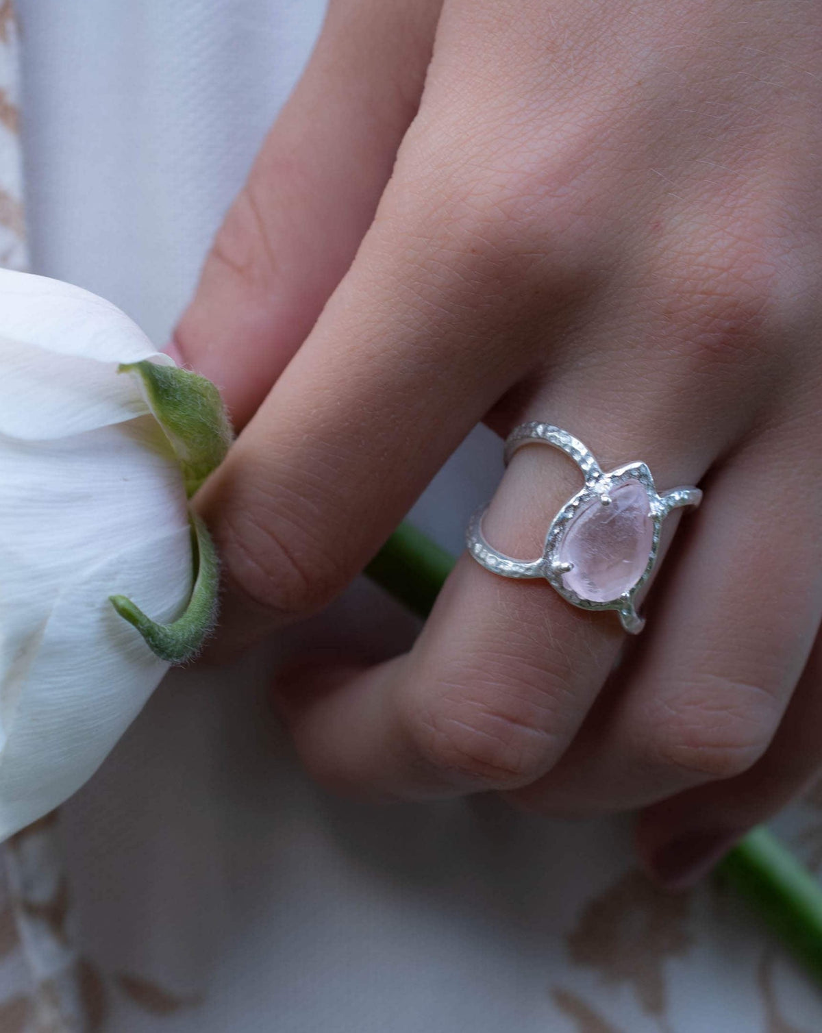 Rose Quartz Ring * Hammered Band * Sterling Silver Ring * Statement Ring * Gemstone Ring * Wedding Ring * Organic Ring * Natura BJR144