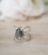 Labradorite Ring * Hammered Band * Sterling  Silver Ring * Statement Ring * Gemstone Ring* Pink* Wedding Ring* Organic Ring * Natural BJR145