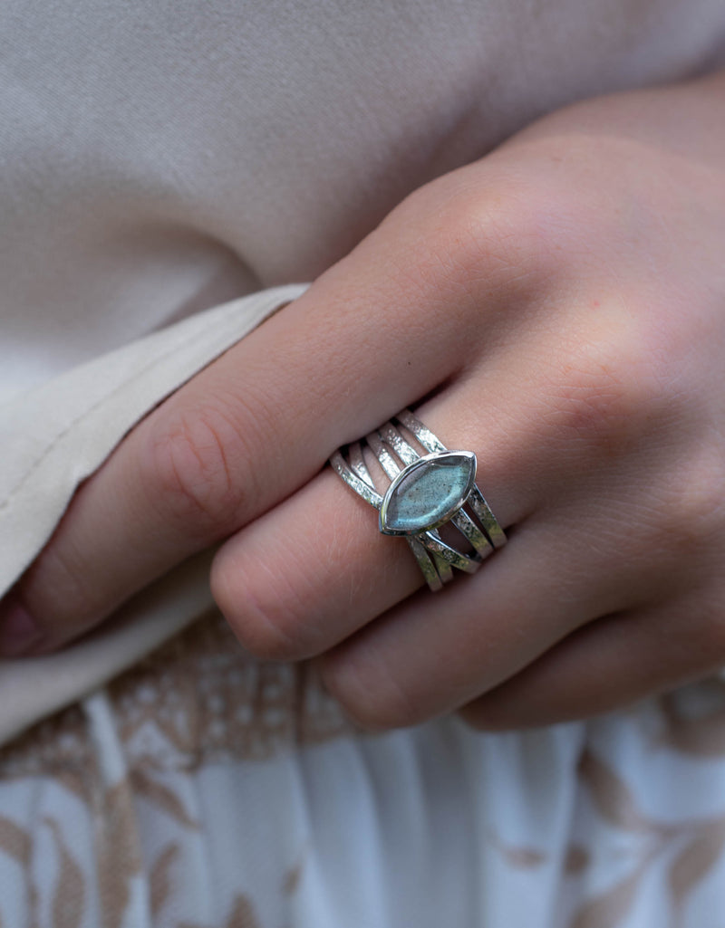 Labradorite Ring * Silver Plated Ring * Statement Ring *Gemstone Ring *Labradorite *Bridal Ring *Organic Ring *Natural BJR134