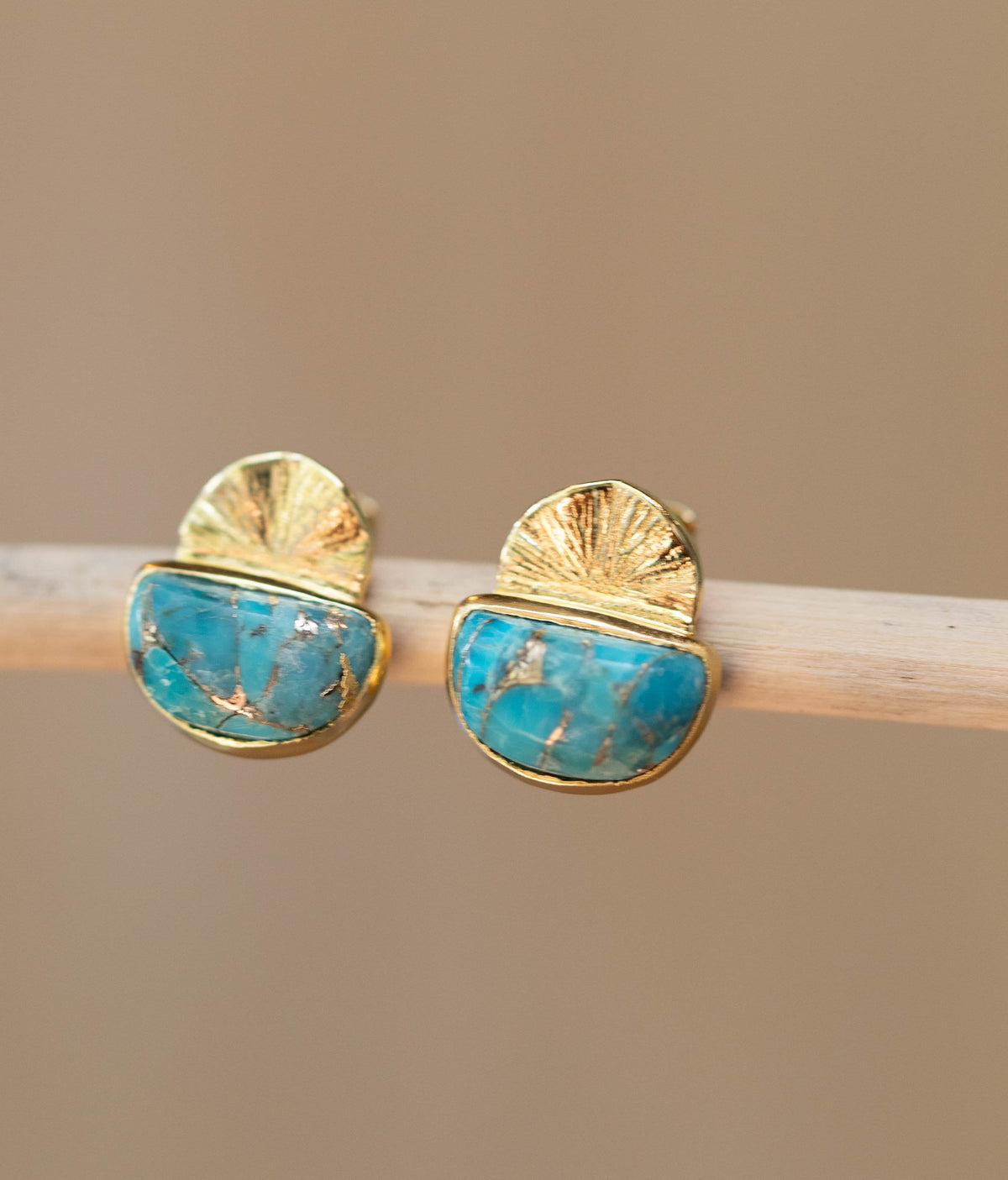 Cooper Turquoise Stud Earrings* Gold Plated 18k * BJE161