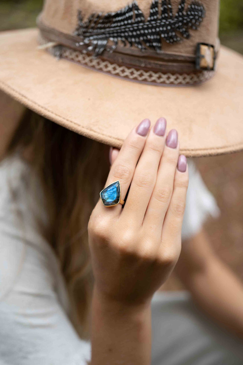 Rainbow Labradorite Ring * Gold Ring * Gemstone * Gold Plated * Statement *Bridal *Wedding * Natural  *Handmade * BJR257