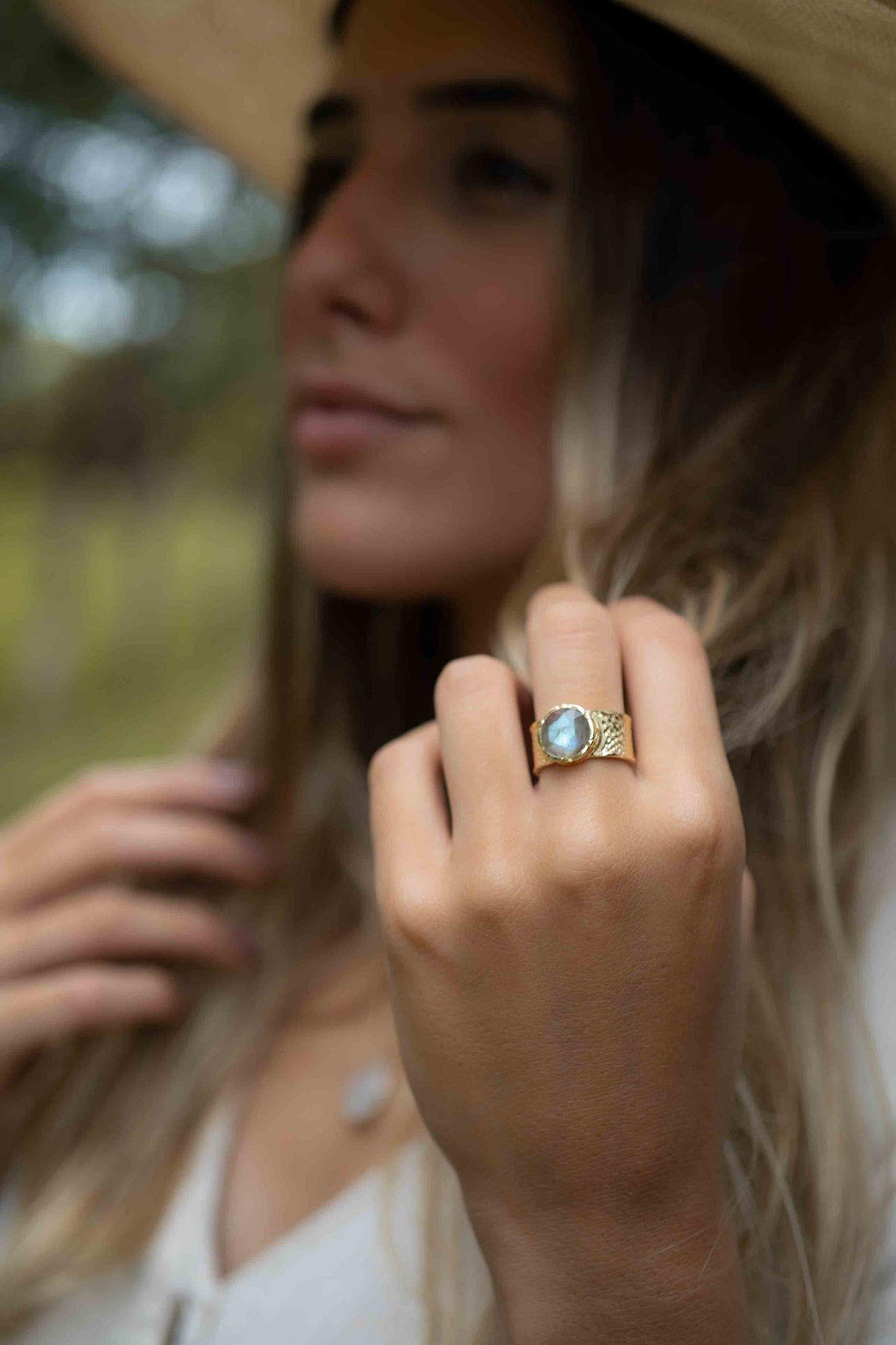 Rainbow Labradorite Ring * Gold Ring * Gemstone * Gold Plated * Statement *Bridal *Wedding * Natural  *Handmade * BJR252