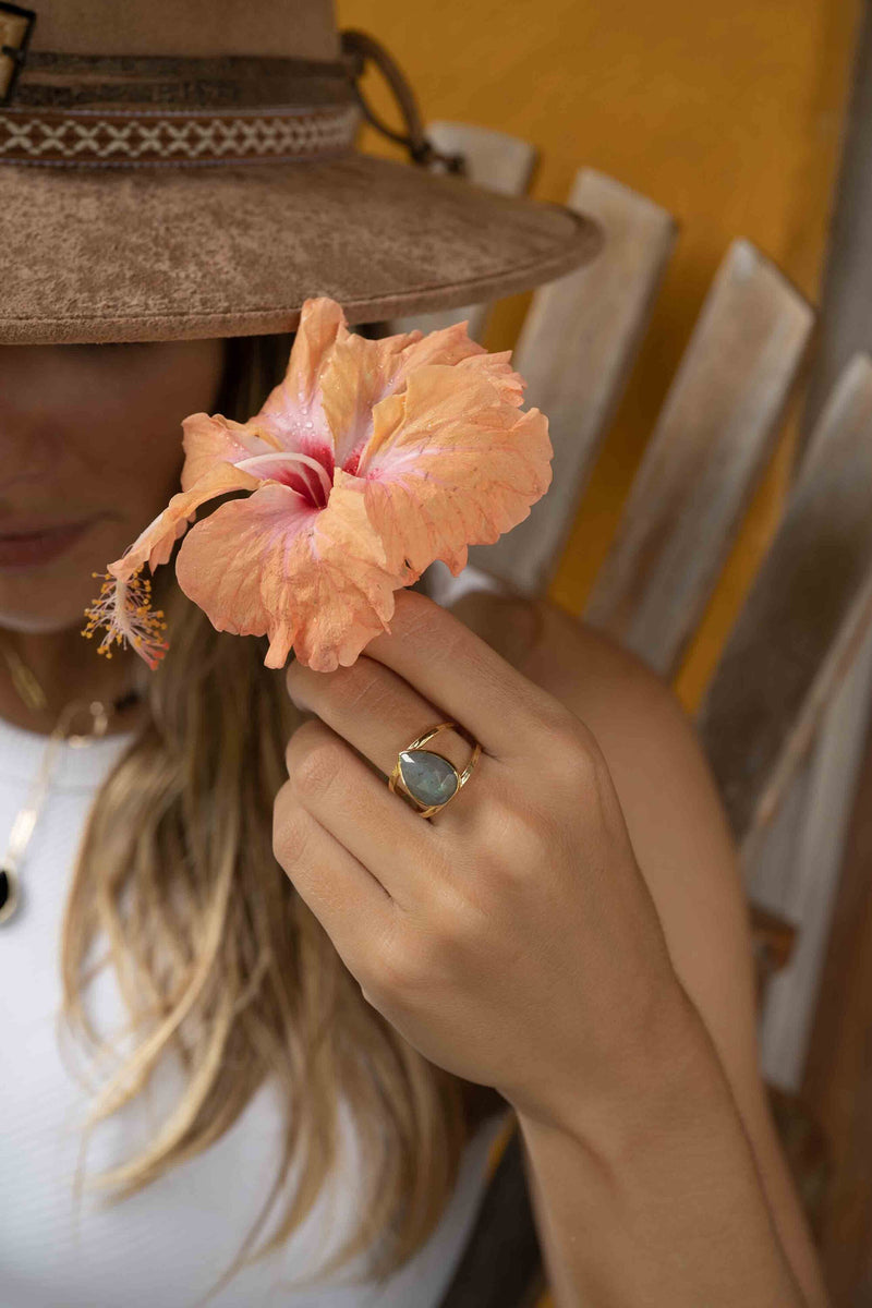 Rainbow Labradorite Ring * Gold Ring * Gemstone * Gold Plated * Statement *Bridal *Wedding * Natural  *Handmade * BJR254
