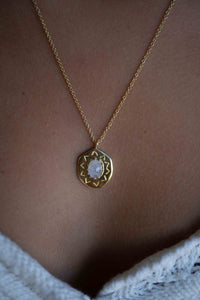 Moonstone, Labradorite or Aqua Chalcedony  Necklace * Dotted chain Gold Plated 18k * Gemstone * Modern * Layered * BJN108