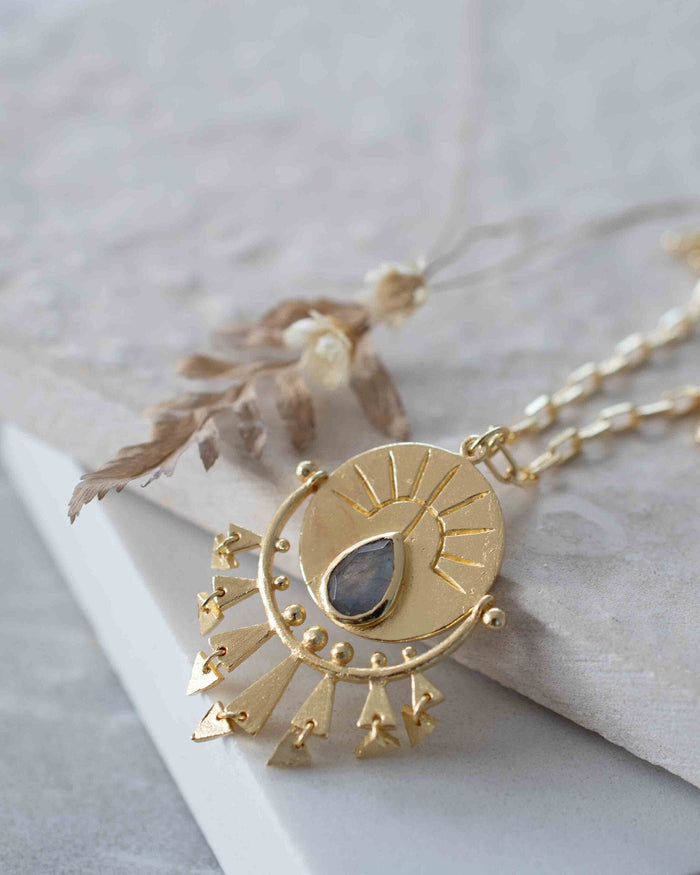 Rainbow Moonstone, Labradorite or Rose Quartz Necklace * Gold Plated *Handmade*Trend* layered * long * Boho * Fashion BJN151