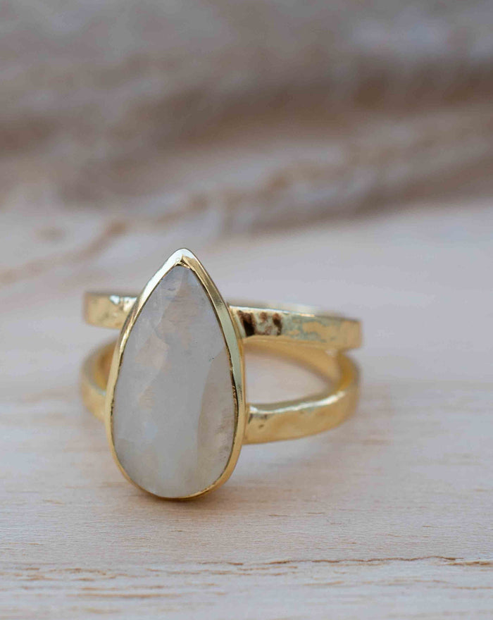 Moonstone Gold Plated Ring * Statement Ring * Gemstone Ring * Rainbow Moonstone * Gold Ring * Large Ring Statement * BJR310