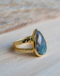 Rainbow Labradorite Ring * Gold Ring * Gemstone * Gold Plated * Statement *Bridal *Wedding * Natural *Handmade * BJR309