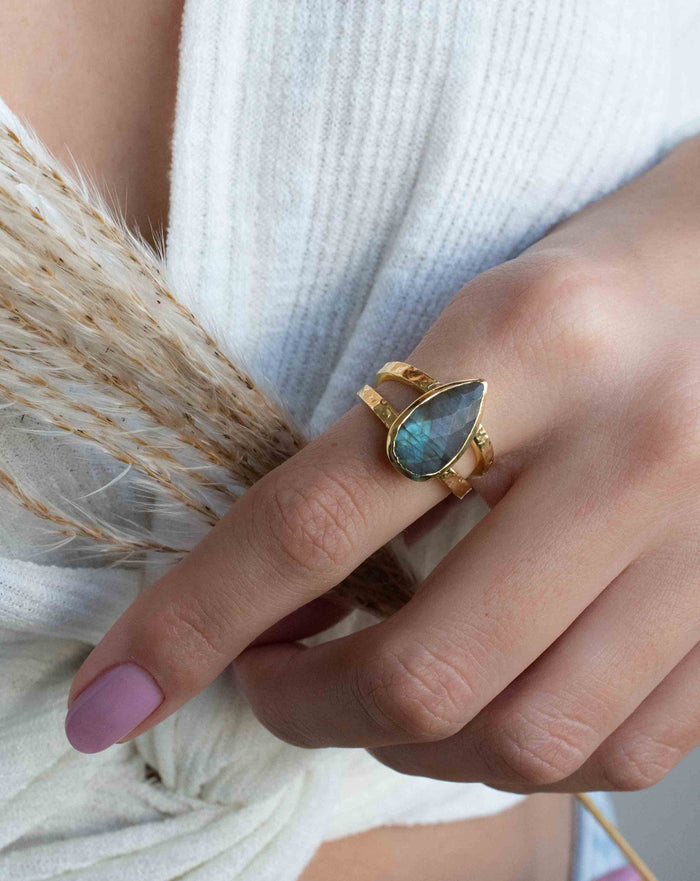 Rainbow Labradorite Ring * Gold Ring * Gemstone * Gold Plated * Statement *Bridal *Wedding * Natural *Handmade * BJR309