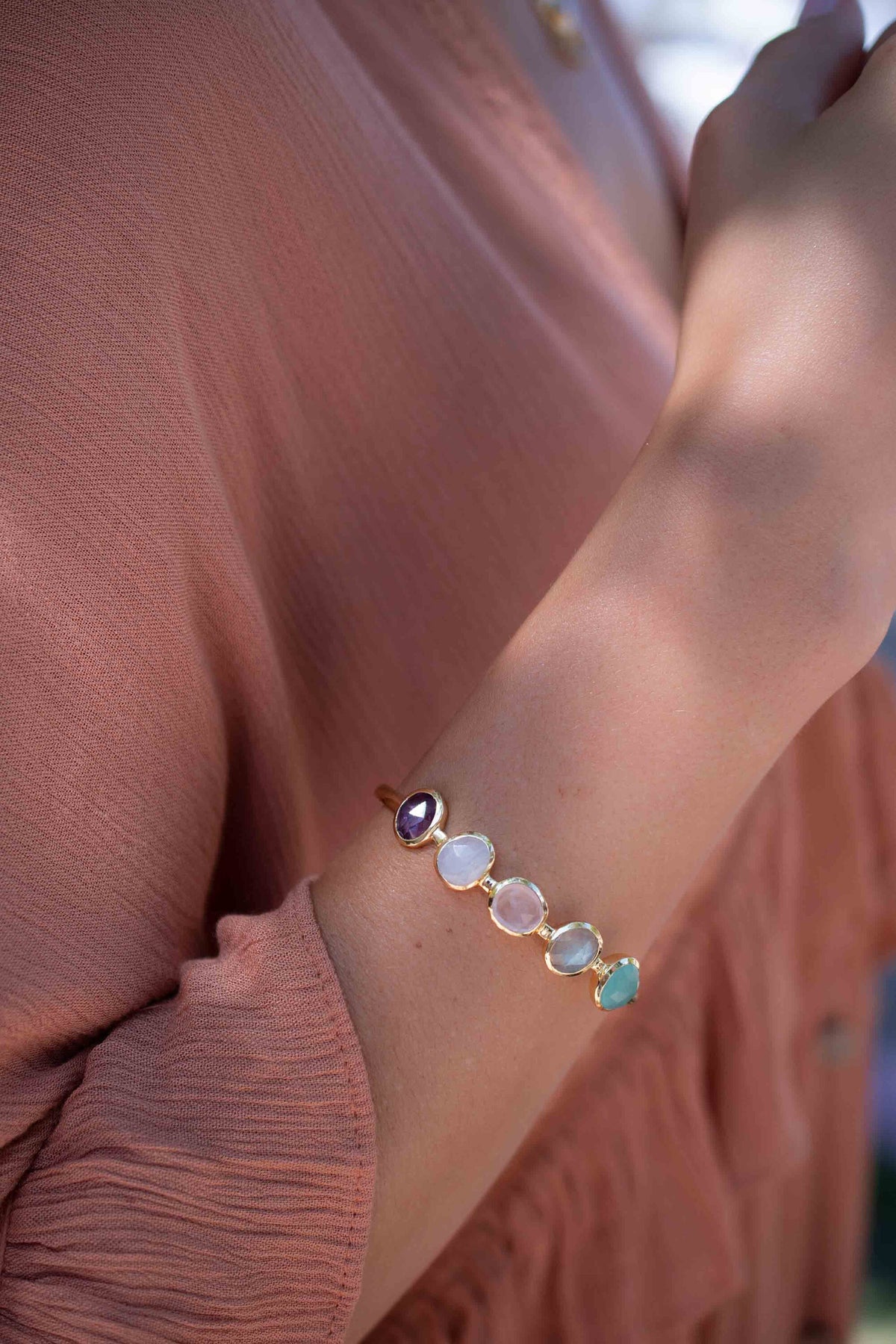 Amethyst, Moonstone, Rose Quartz, Labradorite & Aqua chalcedony Bangle Bracelet * Gold Plated * Gemstone * Adjustable * BJB058
