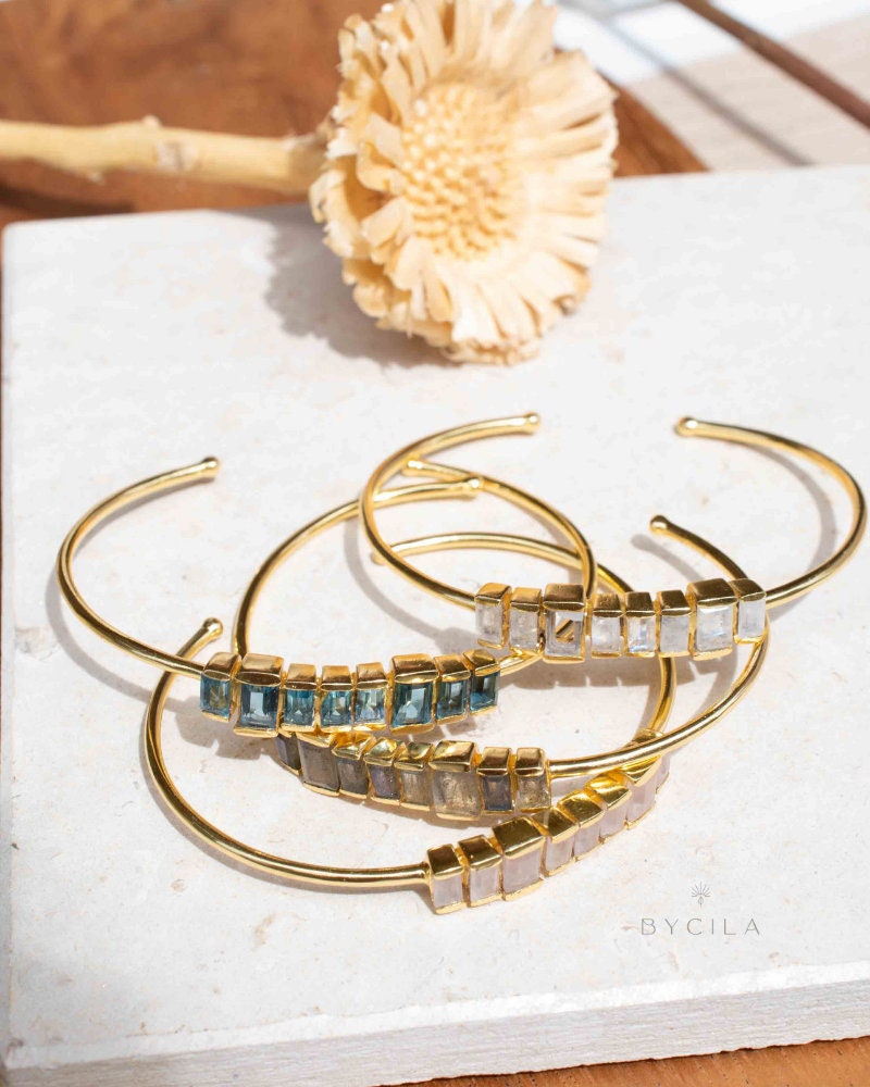 Labradorite Bangle Bracelet * Gold Plated * Gemstone * Gypsy * Hippie * Adjustable * Statement * Stacking * Layering *BJB046