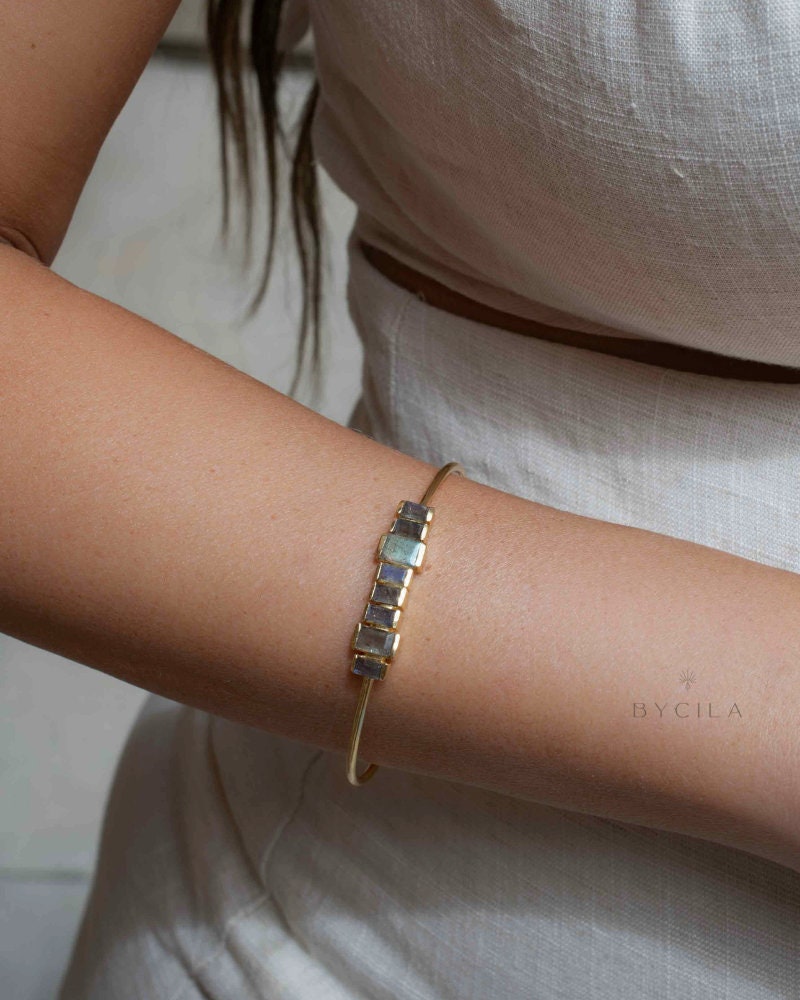 Labradorite Bangle Bracelet * Gold Plated * Gemstone * Gypsy * Hippie * Adjustable * Statement * Stacking * Layering *BJB046